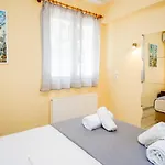 Elena's 1 Apartament